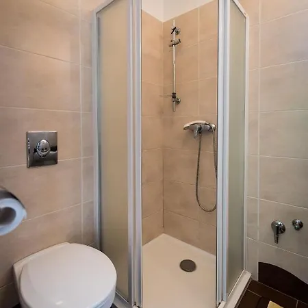Villa Ciprus Lak à Szarvas Extérieur photo